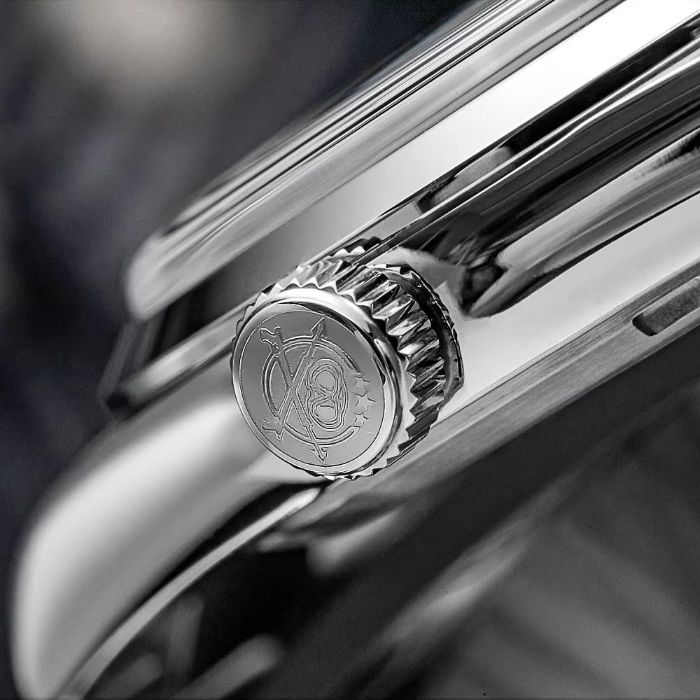 Orologio da uomo ADDIESDIVE AD - Anti Blue Light Film recensione e prezzo